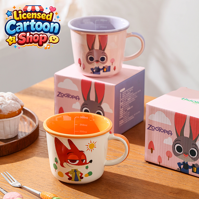 【ของแท้】Zootopia แก้วมัคเซรามิก 340ml ลาย Judy & Nick 🐰🦊 มีสเกลวัดน้ำ สีสดใส น่ารัก พร้อมกล่อง ของขวัญ ส่งฟรี