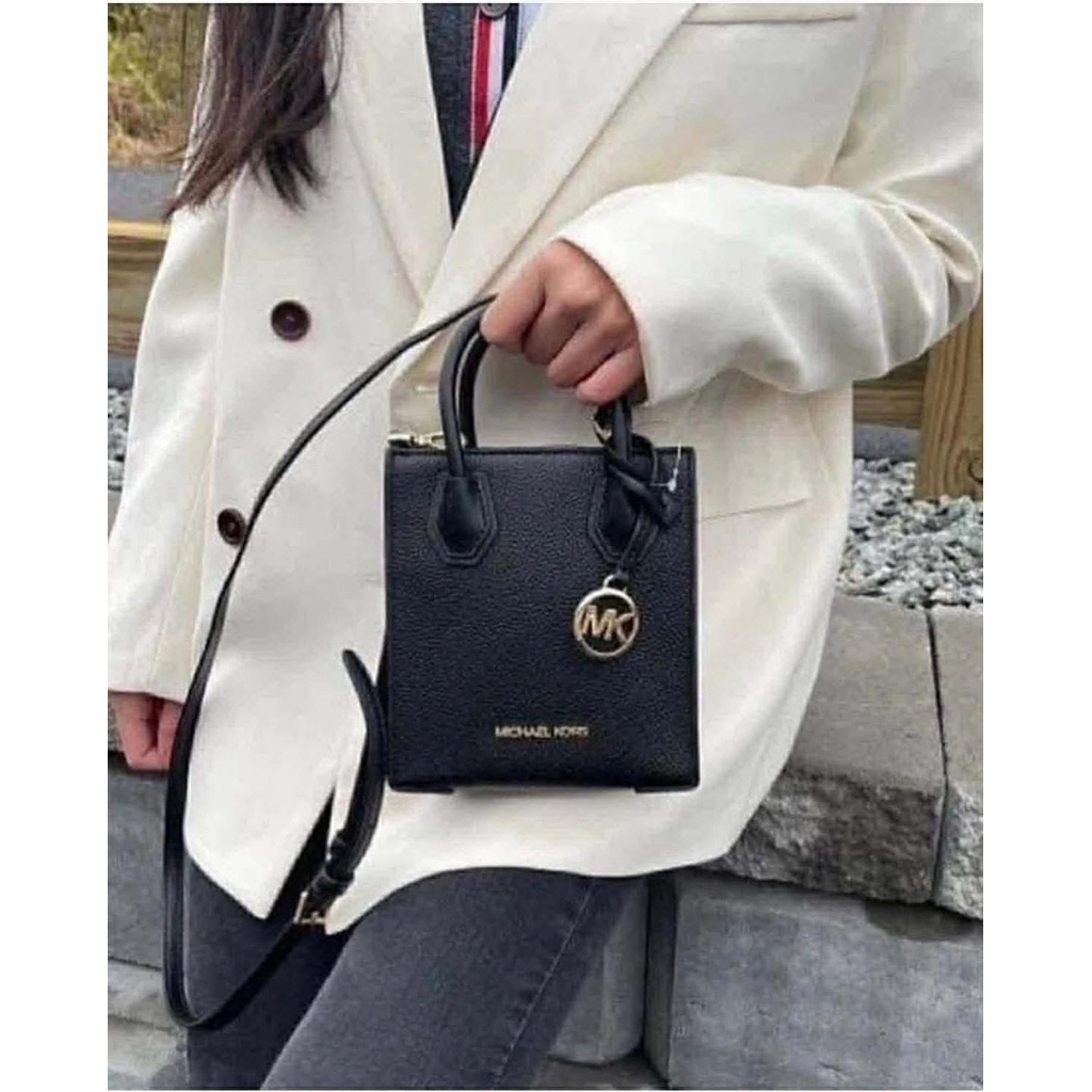 🖤👜พร้อมส่ง✅✅ ❤️ Micheal Kors 35S1GM9TOL(Black) Mercer Extra-Small Pebbled  Leather Crossbody Bag 🍀ขน