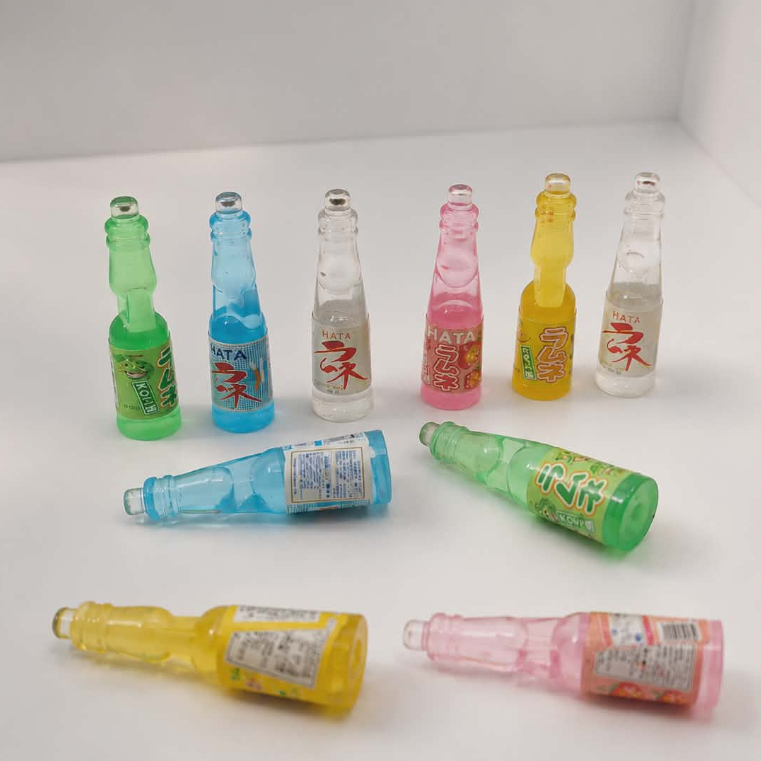 J223Aขวดน้ำญี่ปุ่น ของจิ๋วจำลองแพ็คละ 10 ชิ้น