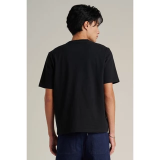 Mc JEANS (แม็คยีนส์) เสื้อยืดผู้ชาย เสื้อยืดแขนสั้น ทรงเรกูลาร์ Regular Fit T-Shirt มีให้เลือก 4 สี MTSZD65