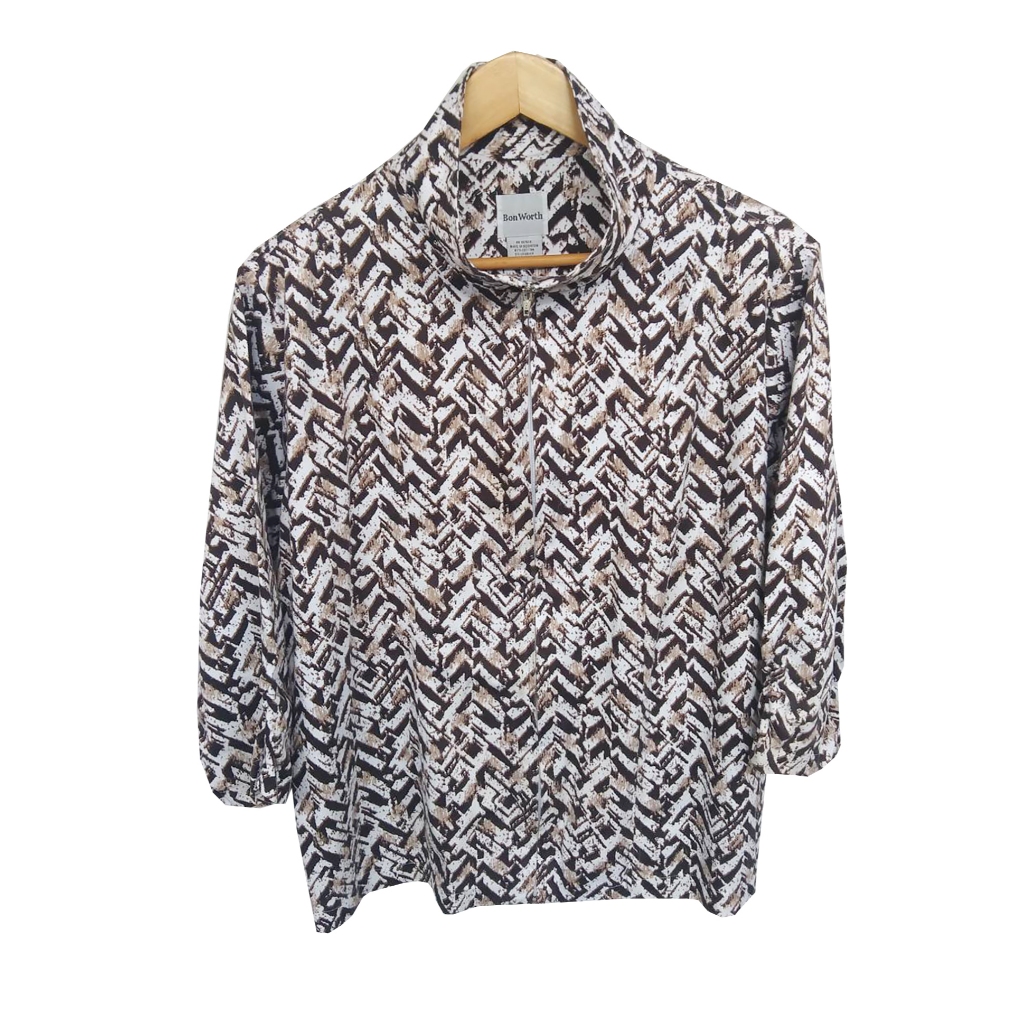 pa563 เสื้อมือสอง อก 46-48 นิ้ว คอปก ซิปหน้า ผ้าฝ้ายผสมลายขาวน้ำตาล เสริมไหล่ แขน 4 ส่วนติดยางยืด