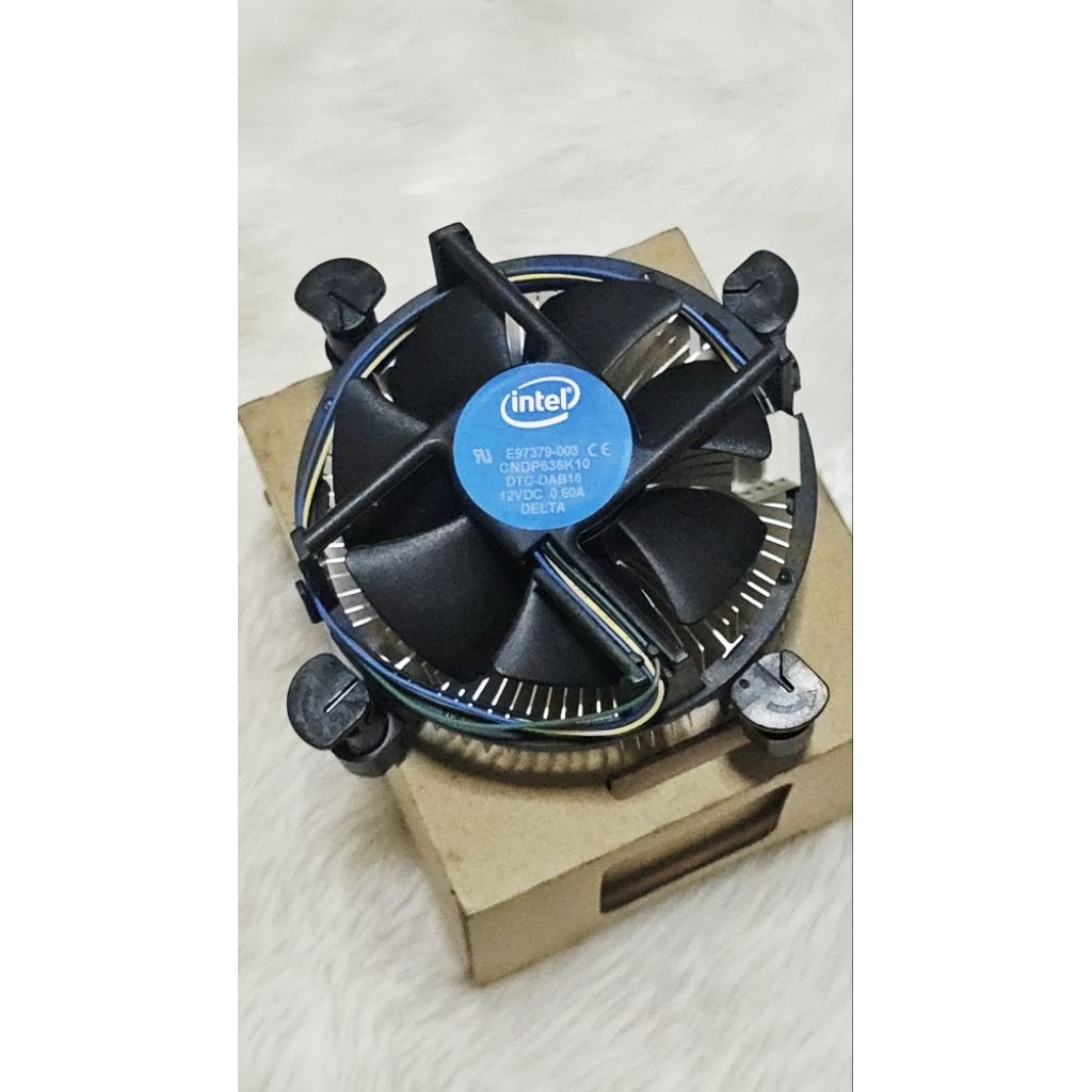 พัดลมระบายความร้อนซีพียู Intel Stock Cooler รุ่น E97379-003 Intel Stock Fan Original 4-Pin  (ของใหม่