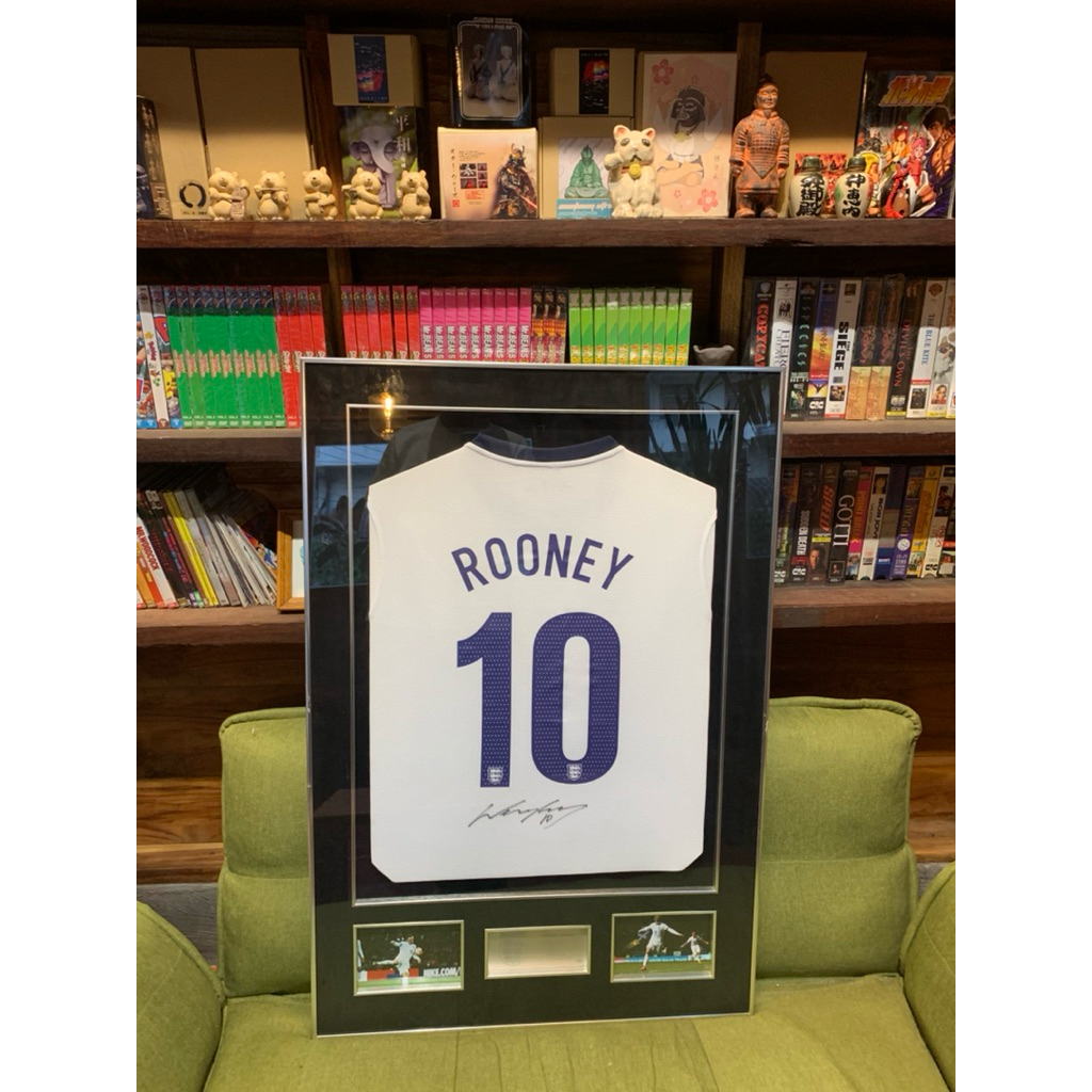 เสื้อฟุตบอลทีมชาติอังกฤษ พร้อมลายเซ็นแท้ Wayne Rooney