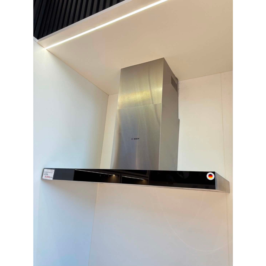 [ตัวโชว์] (BOSCH) Serie 4 เครื่องดูควันติดผนัง 90 ซม, สแตนเลส รุ่น DWBM98G50