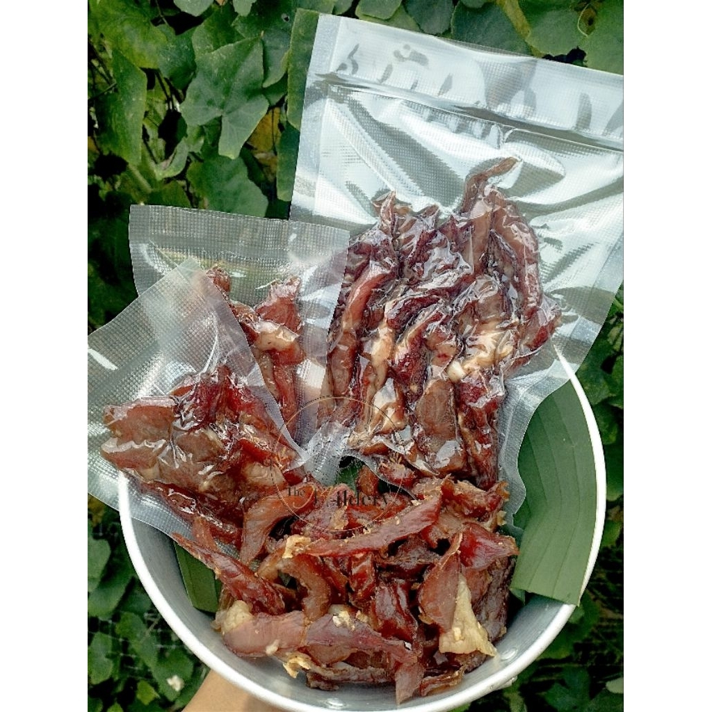 หมูแดดเดียวโฮมเมดสูตรคุณย่า ความอร่อยแบบบ้านๆไม่มีสารกันเสีย100%หมักจนเข้าเนื้อทานแล้วติดใจแน่นอน