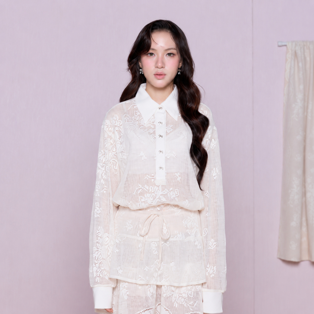 ÉTOILE BNK MILLIE POLO เสื้อโปโล ผ้าลูกไม้สุดคิ้วท์ แต่งดีเทลกระดุมโบว์ จั้มพ์ปลายแขน ขนาด Oversize