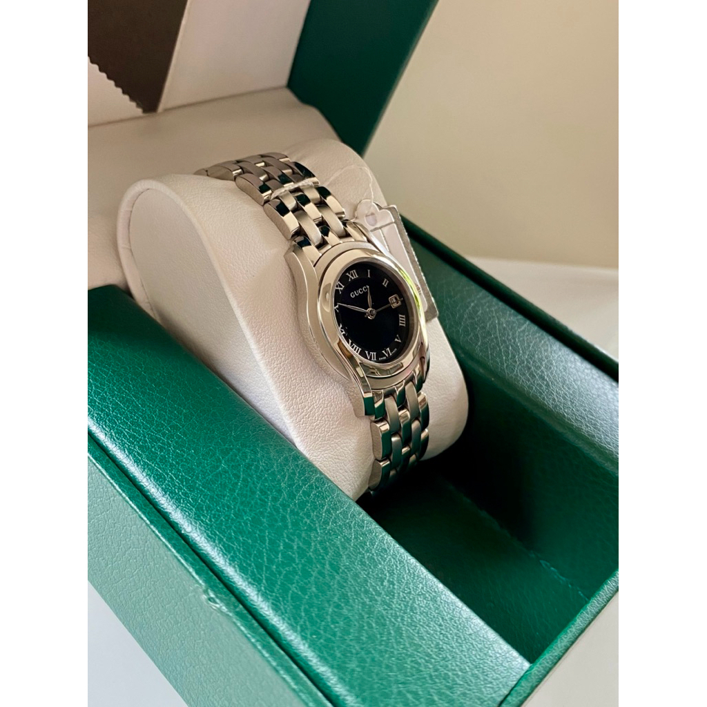 นาฬิกา gucci 5500L มือสอง สภาพสวยจัด