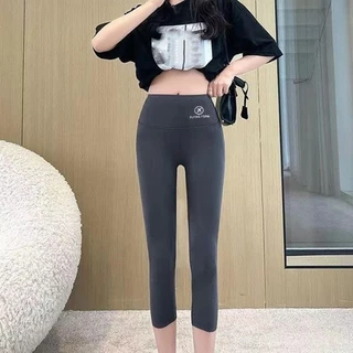 เสื้อแฟชั่นผู้หญิง กางเกงโยคะรุ่นใหม่ ผ้าสัมผัสผิวอ่อน เอวสูงยกสะโพก ยืดสูงกระชับหน้าท้อง ผอมเพรียว เหมาะวิ่งออกกำลังกาย