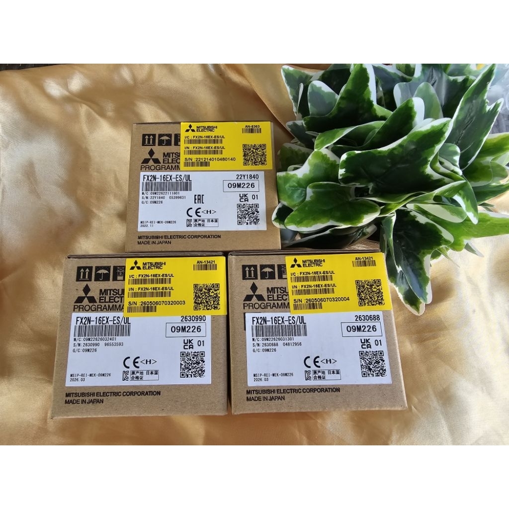 PLC MITSUBISHI FX2N-16EX-ES/UL