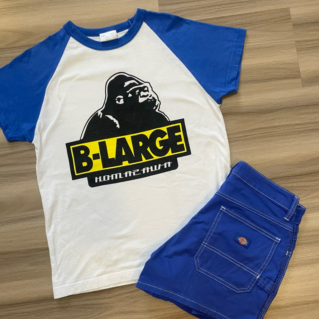 T-shirt Y2K  น่ารักมาก เท่มาก สามส่วน