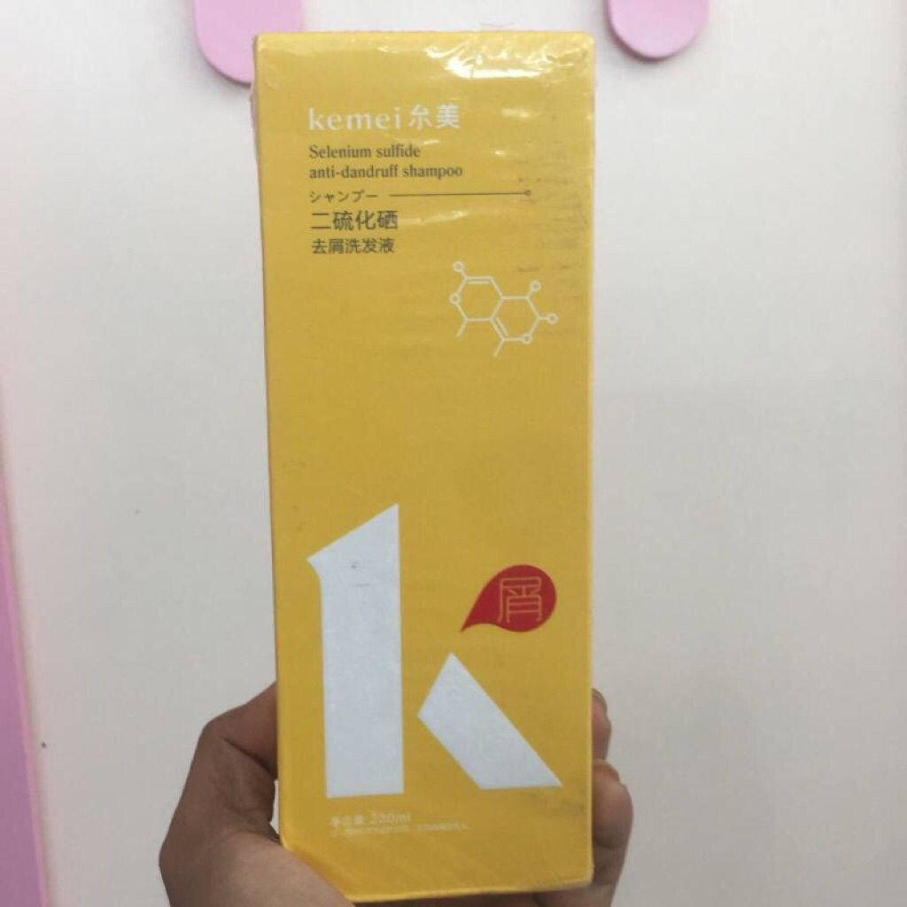 Kemei แชมพูรักษา Selenium Sulfide สำหรับป้องกัน ด้วยส่วนผสมที่มีประสิทธิภาพ