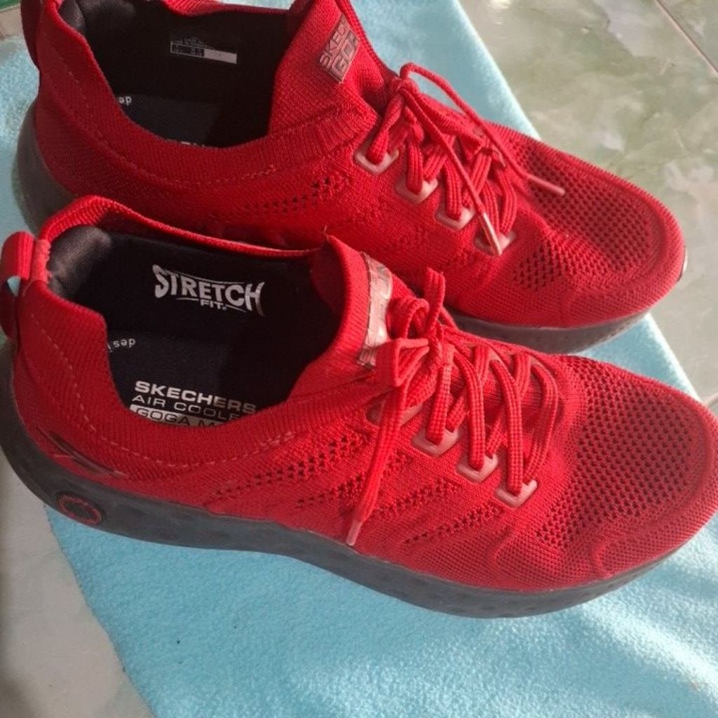 รองเท้าskechers gorun