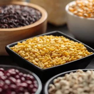 ถั่วเขียวเลาะเปลือกผ่าซีก (ขนาด 500 กรัม) | Hulled Split Mung Bean