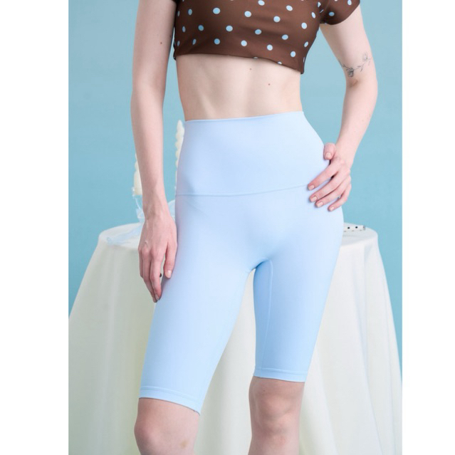 VYU capri legging กางเกงออกกำลังกายสีฟ้า