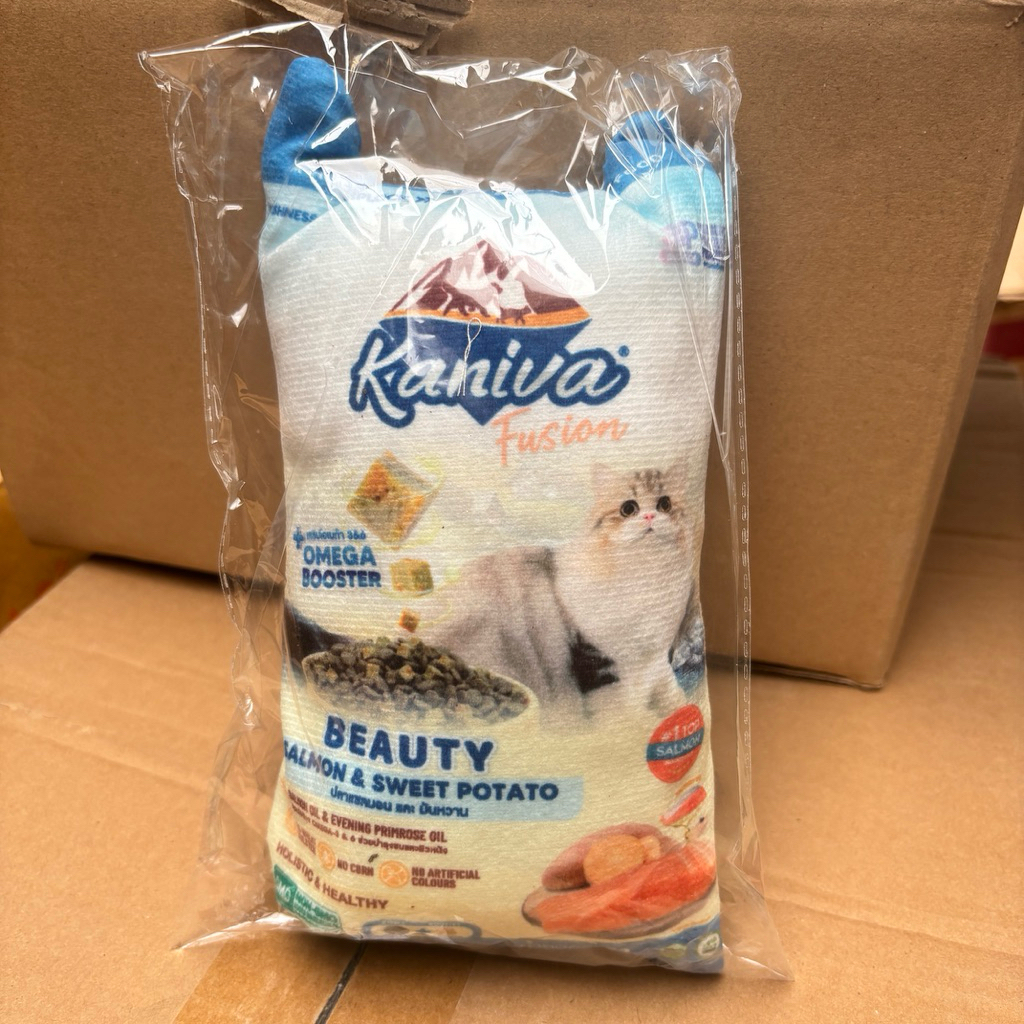 🔥 Kaniva Pouch 1 ลัง แถมฟรี 1 ชิ้น 🔥 Kaniva Beauty ของเล่นคานิว่า หมอนข้าง ขนาด 12 * 21 cm.