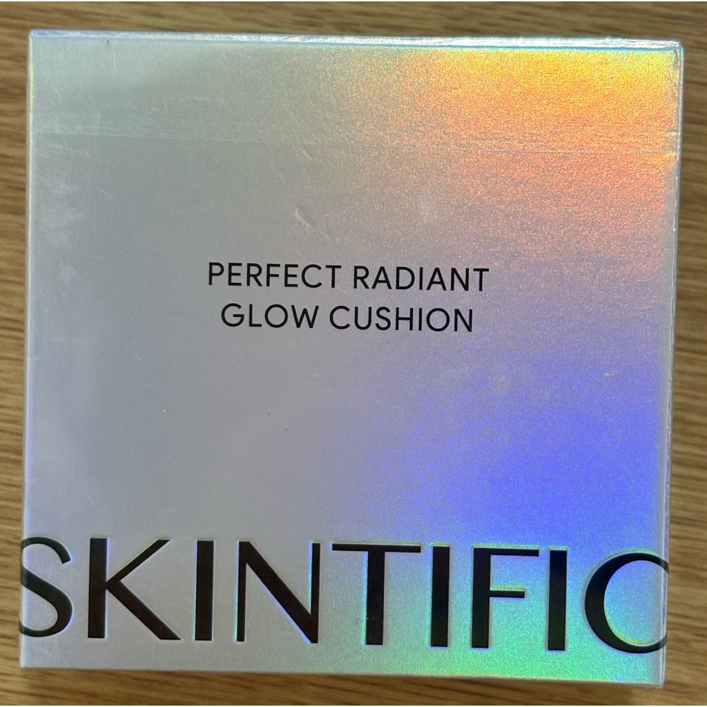 SKINTIFIC Perfect Radiant Glow Cushion ขนาด 11 กรัม 00W Warm Porcelain