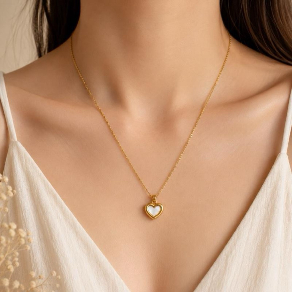 LUARA Magnet Necklace สร้อยคอหัวใจ Minimal สีทอง สไตล์เกาหลี