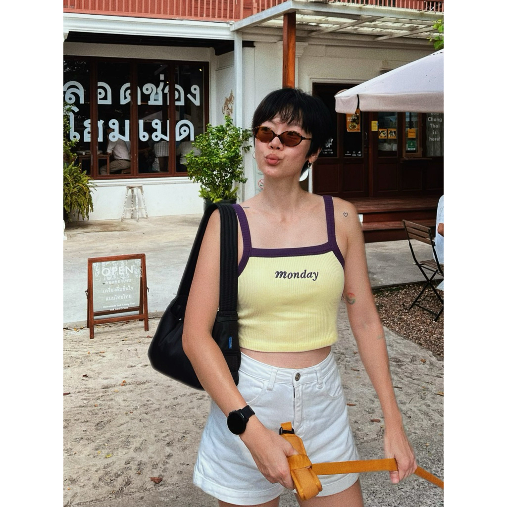 Pastelsmotel - 8 days a week crop tank. เสื้อกล้ามปักลาย วันต่างๆ ใส่เสื้อสีตามวันก็น่ารักดีนะ 🌈😀