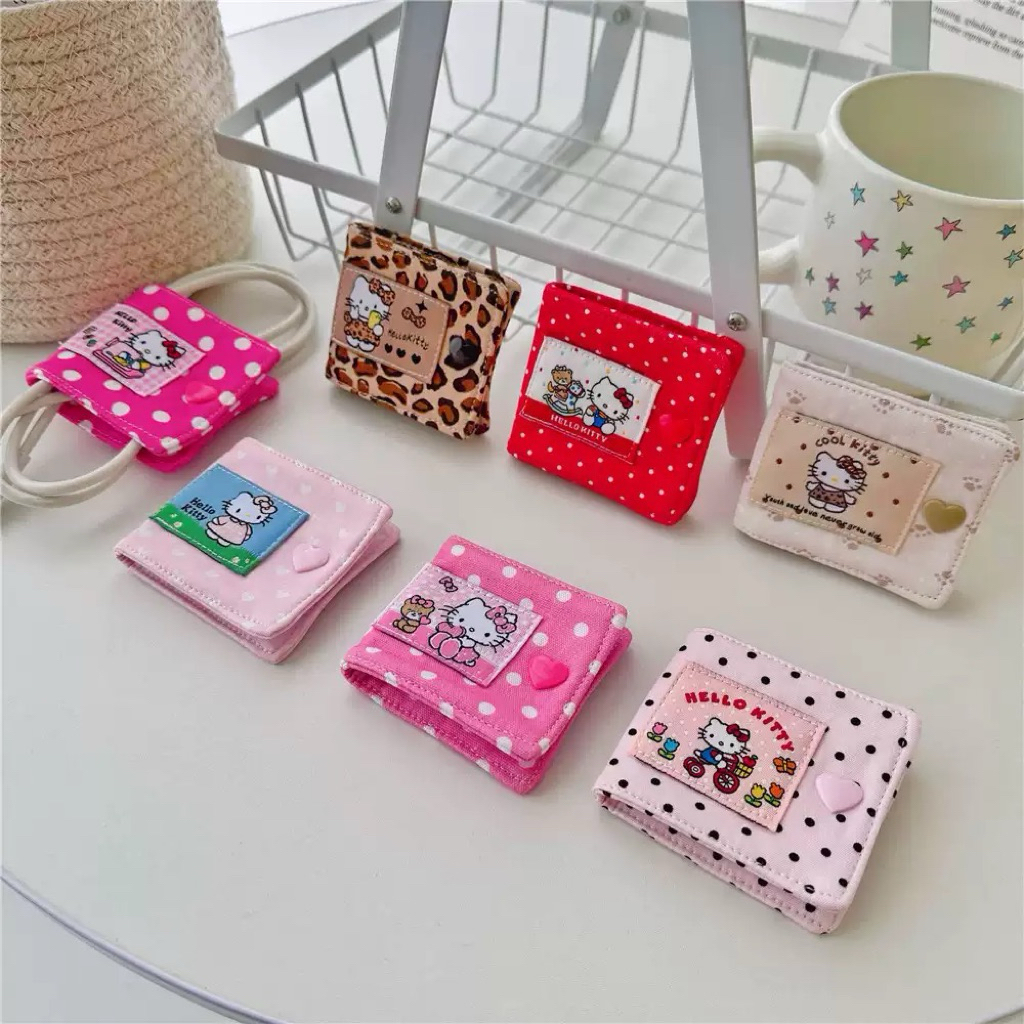 สายรัด hello kitty มีทั้งหมด 8 แบบ กระดุมแปกติดแน่น ผ้าแคนวาส
