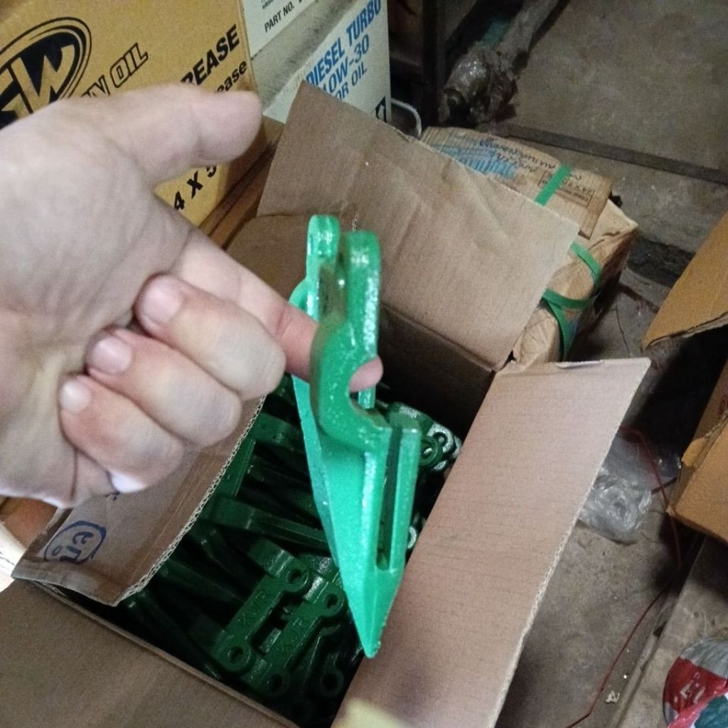 Thumbnail 5