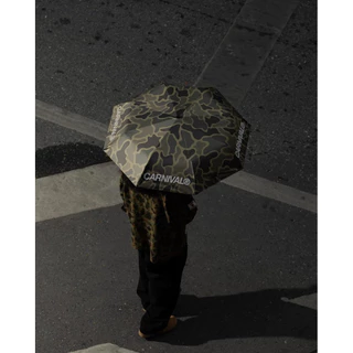 [แท้💯% ของใหม่ พร้อมส่ง] ร่มกันฝนและUV CARNIVAL® DUCK CAMO FOLDING UMBRELLA