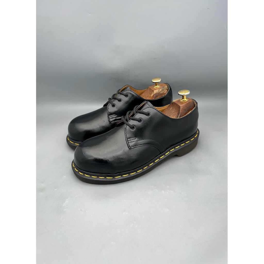 Dr.martens 1925 ( หัวเหล็ก ) Size38