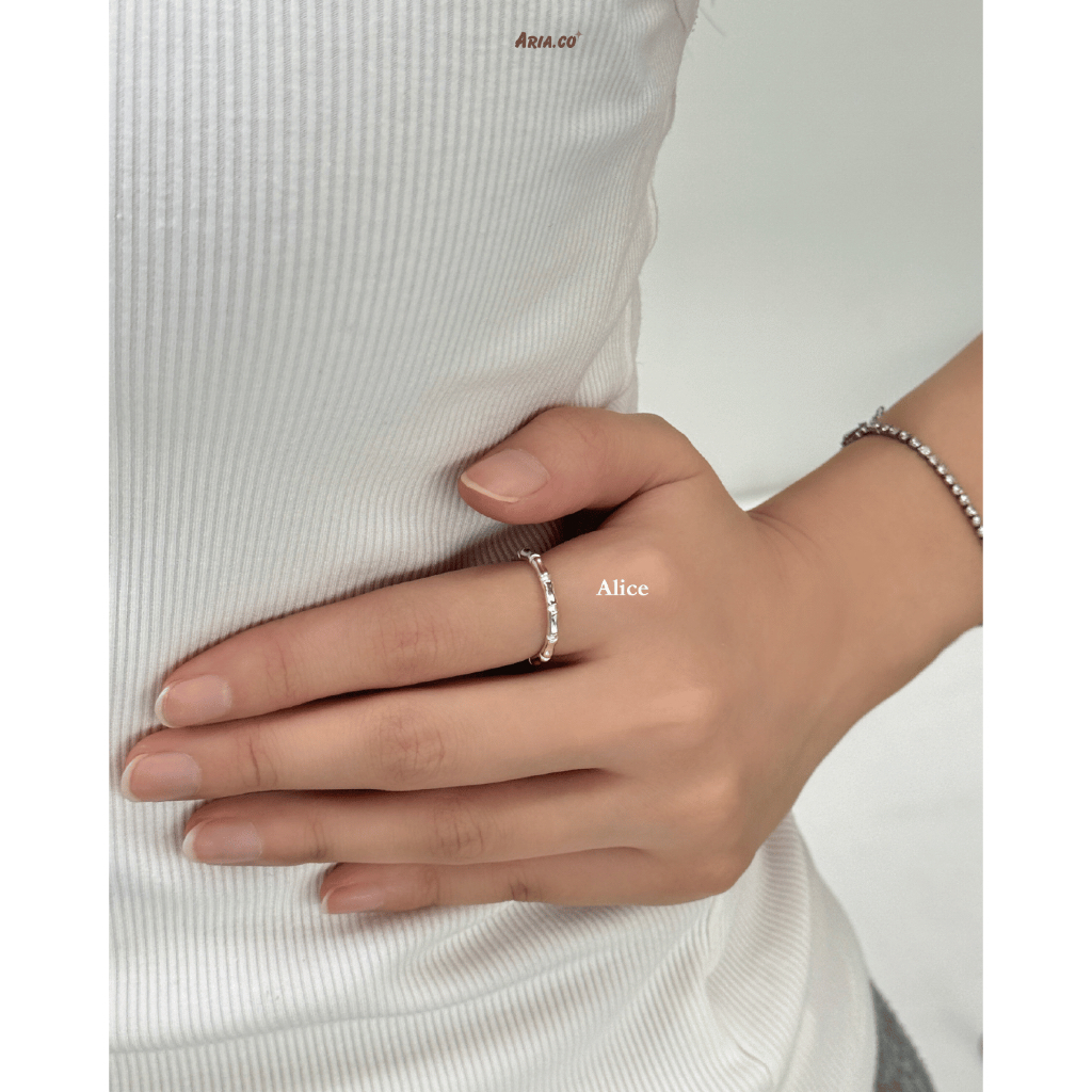 Alice Ring (Silver) ปรับขนาดได้ | Aria.co