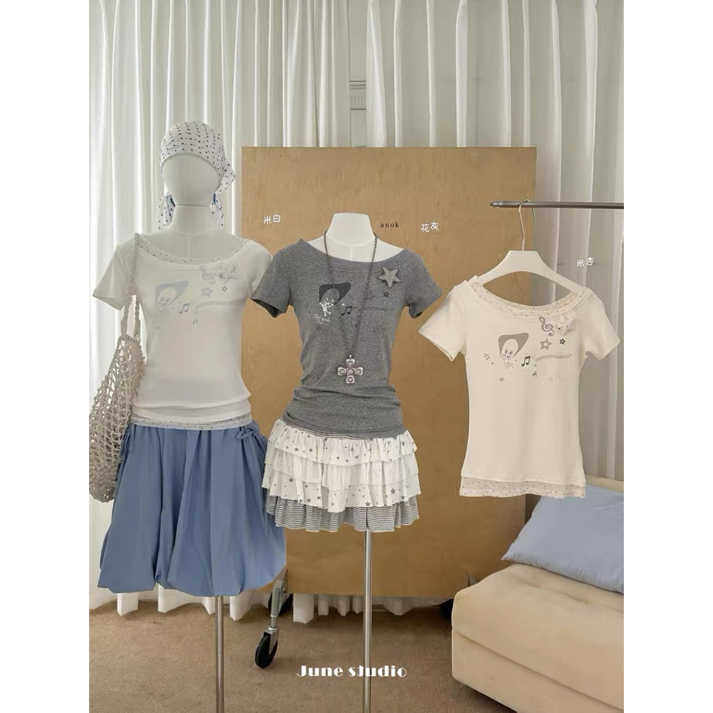 June.studio2135 เสื้อยืดปาดไหล่กระต่ายเมโลดี้