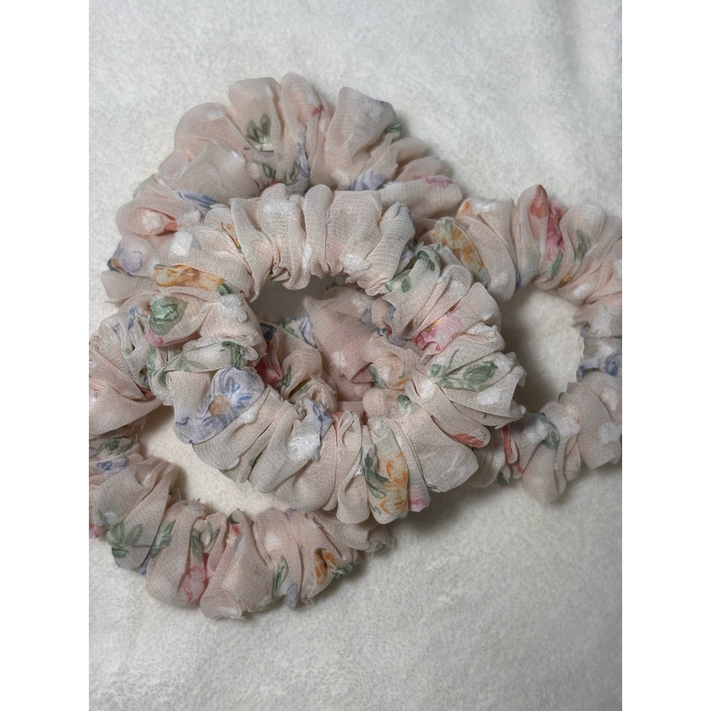 ยางมัดผม scrunchies ลายดอกไม้ น่ารักมากก 🌸