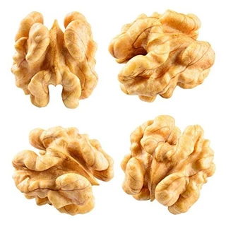 วอลนัท เม็ดซีก 500 กรัม Walnut แกะเปลือกเนื้อล้วน เกรดAAA ผลิตใหม่ สะอาด สินค้านำเข้า