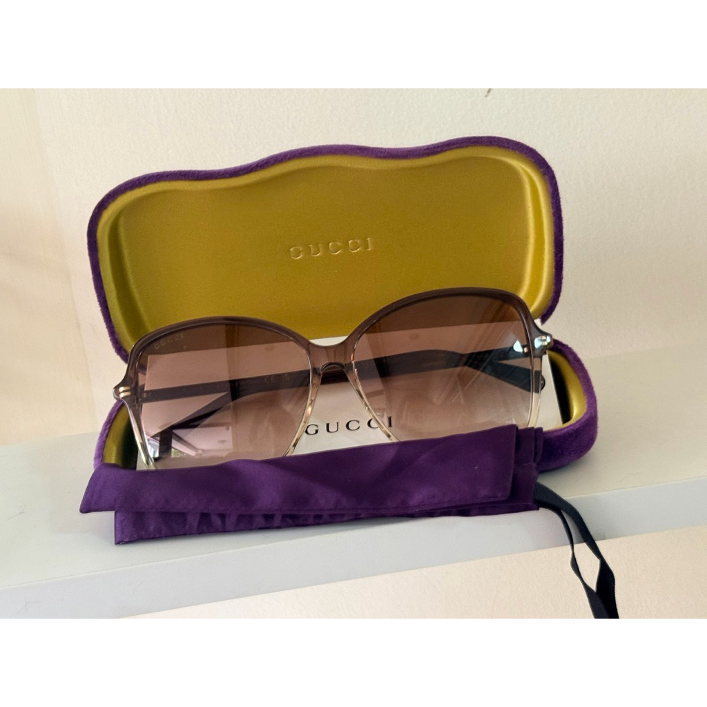 🆕 แว่นตากันแดด GUCCI มือหนึ่ง ของแท้ 💯% พร้อมอุปกรณ์