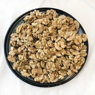 Nutty Garden วอลนัท อบพร้อมทาน รสธรรมชาติ (roasted walnuts) by ล้อมวง วอลนัทอบ ถั่ววอลนัท ถั่ว ธัญพืช 250g 500g