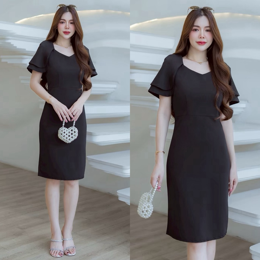244 เดรสคอวีแต่งแขนคลุมไหล่ระบายสองชั้น (ผ้าเทพ REEYA)