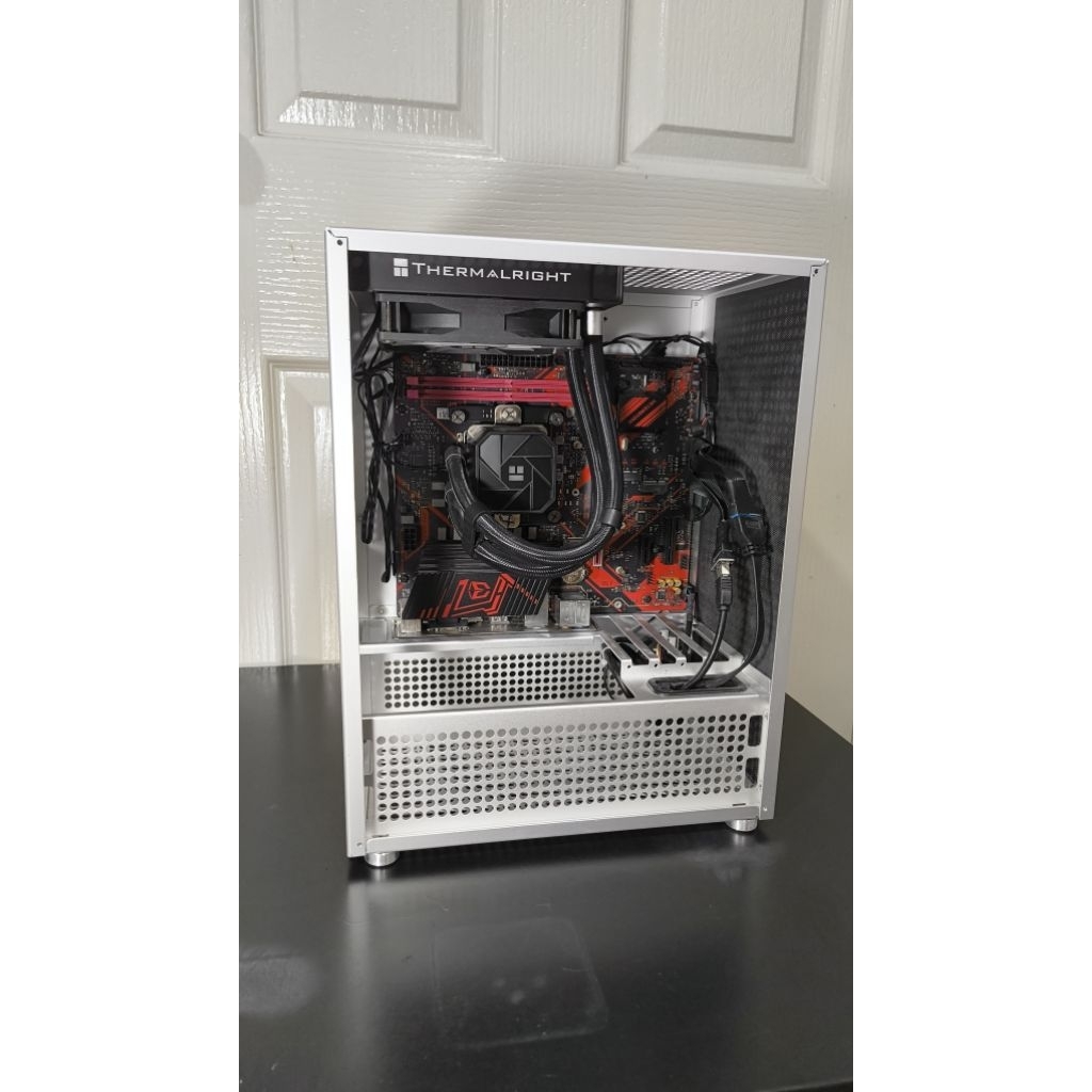 ชุดเมนบอร์ด B560M + CPU Intel Core i5-11400 + ชุดน้ำ Thermalright + เคส มือสอง ไม่รวมแรม/SSD/PSU