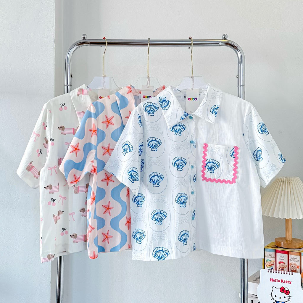 เสื้อเชิ้ตเย็บแต่งทูโทน  ผ้าครัชชี่ แต่งกระเป๋าระบายหยัก