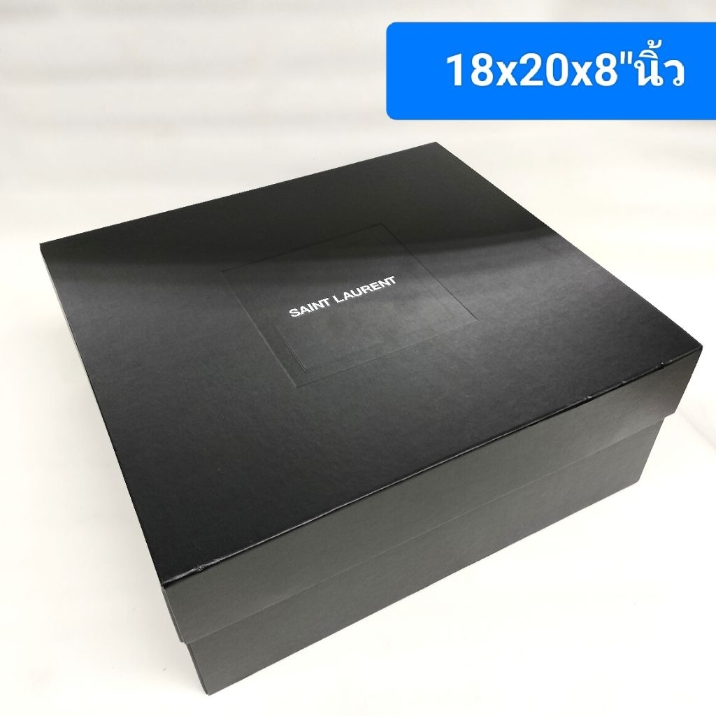 กล่อง ysl 18x20x8" saintlaurent มือสองสภาพโอเค