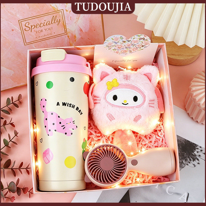 ชุดกล่องของขวัญแบบใหม่ ชุดของขวัญสร้างสรรค์ ของขวัญให้แฟน ของขวัญวันเกิด ของขวัญแต่งงาน ของขวัญคุณครู gift set