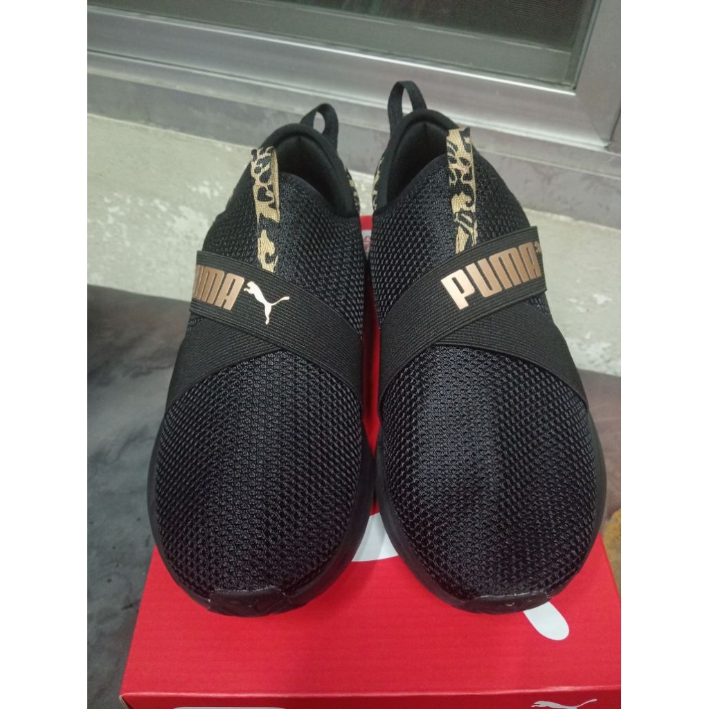 รองเท้า Puma ของผู้หญิง