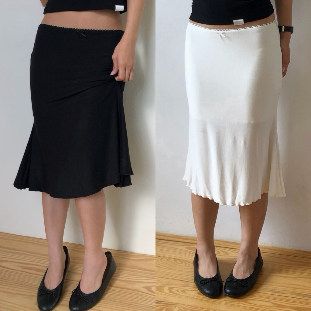 BEMYCHIC กระโปรงยาวหางปลา มีซับในผ้าในตัว รุ่นMidi Skirt