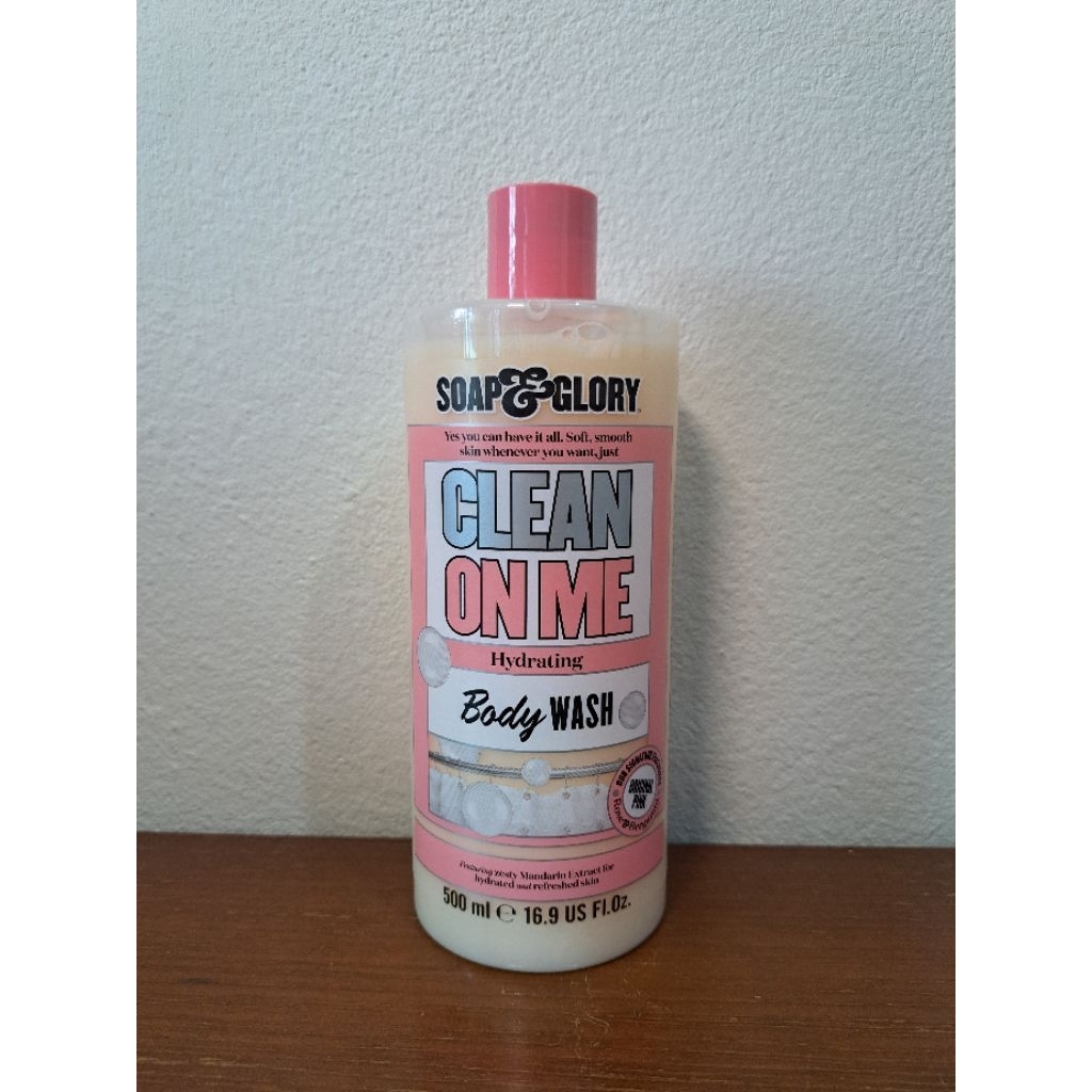 Soap & Glory Clean On Me Hydrating Body Wash 500 ml. โซพ แอนด์ กลอรี่ คลีน ออน มี ไฮเดรทติ้ง บอดี้ วอช 500 มล.