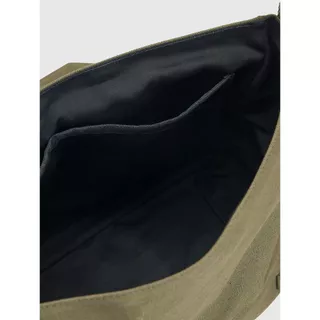 กระเป๋า Levi's® Men's Duboce Messenger Bag