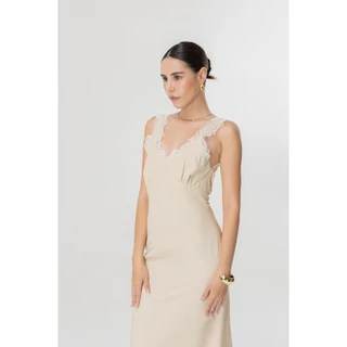 Felt.bkk Linden Dress เดรสแขนกุดขอบลูกไม้มีเชือกผูกเอวเพิ่มสัดส่วน