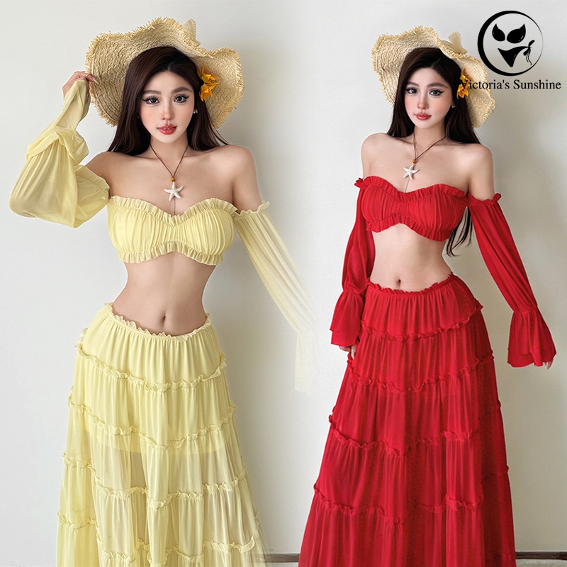 ชุดว่ายน้ำสตรีตวันสุดสัปดาห์ ชุดว่ายน้ำกระโปรงชุดเซ็ต 2 ชิ้น สีแดงสุดแซ่บ เสื้อปาดไหล่เอวลอยแขนยาว + กระโปรงยาวแต่งระบาย