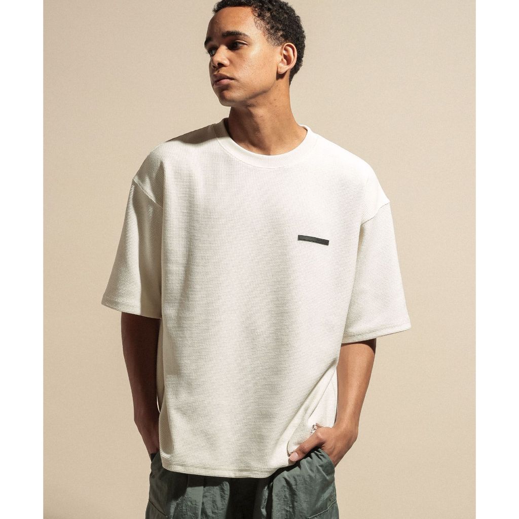 niko and ... [NUMERALS] WAFFLE CREWNECK T-SHIRT