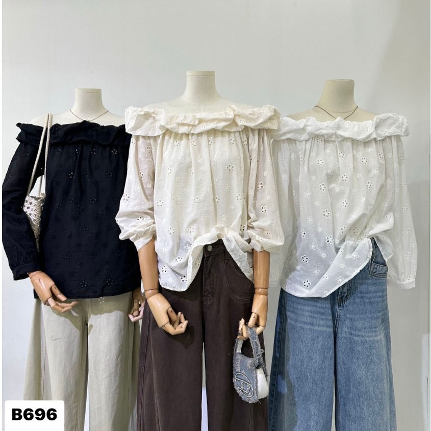B696 | เสื้อเปิดไหล่ผ้าฉลุลายดอก ใส่สวยละมุน หวานแบบผู้ดี