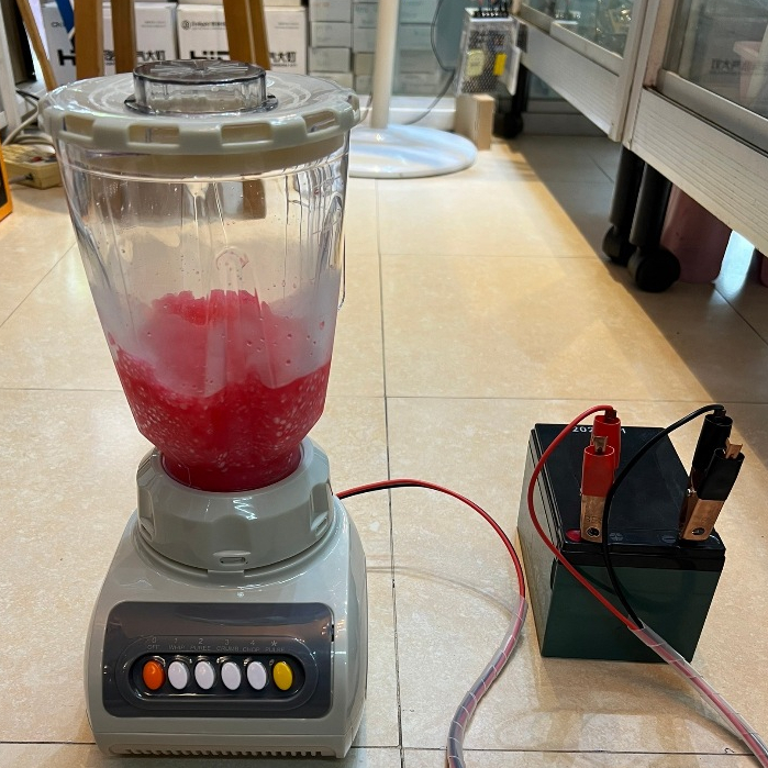 เครื่องปั่นน้ำผลไม้ 12v ใช้ไฟแบตเตอรี่