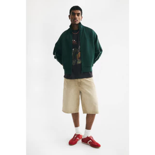 H&M(เอชแอนด์เอ็ม) เสื้อยืดทรงโอเวอร์ไซส์ ผู้ชาย 1159823_26