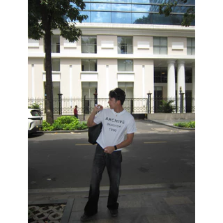 Mushroom.store เสื้อ Boxy ลาย Archive bangkok 1990