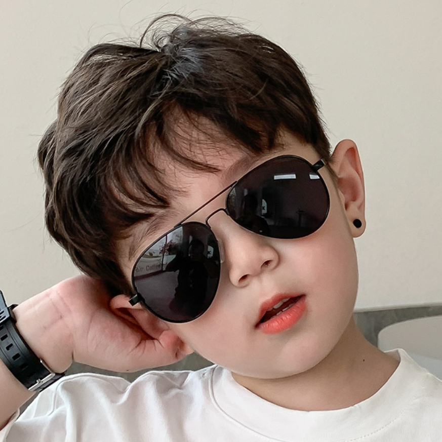 แว่นตาเด็ก แว่นกันแดดสำหรับเด็ก ป้องกันแสงแดด ป้องกันรังสียูวี ทรง Aviator เหมาะสำหรับเด็กอายุ 12เดือน- 4 ปี