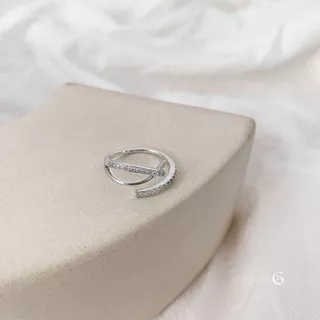 GLAMOR✨แหวนเงินแท้ Cross Knot แหวนไขว้ไม่สม่ำเสมอ แหวนปรับขนาดได้ เข้ากับทุกชุด เรียบหรู มีระดับ